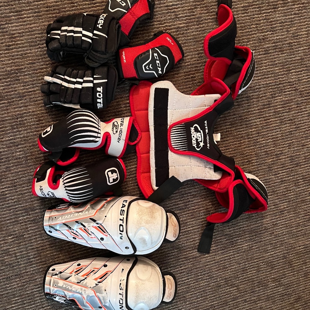 Kids ice hockey gear